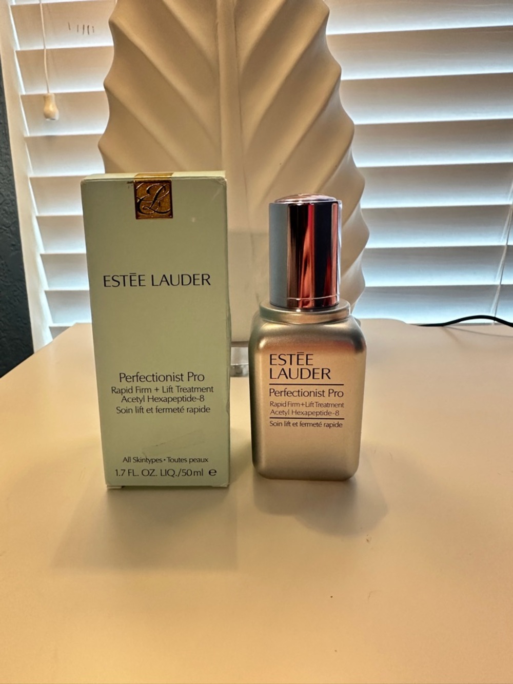 Estee Lauder Perfectionist Pro Rapid Firm + Lift Treatment - 1.7 fl oz